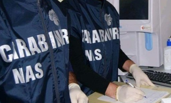 Dipendenti infedeli rubavano farmaci: furto da mezzo milione