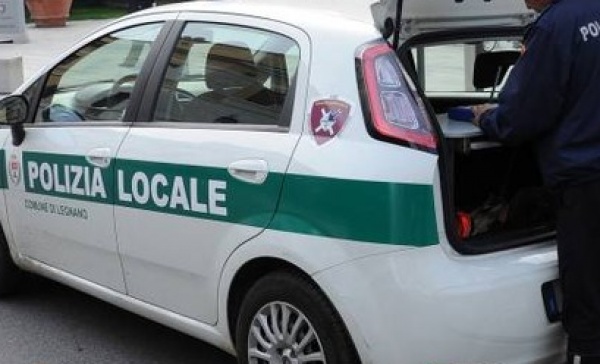 Polizia locale, auto ferme: “L’assessore riferisca  al Consiglio”