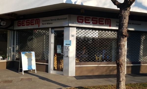 Arese, Gesem: porte aperte per la distribuzione dei sacchi