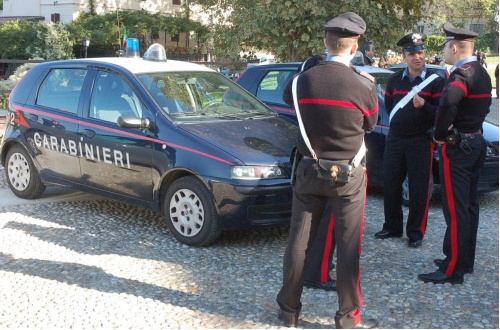Arese, “Mi sono fumato uno spinello”: patente ritirata e sequestro dell’auto