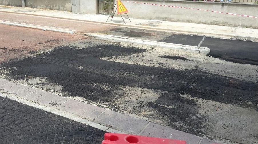 Asfaltature in città: contestata la “scarsa qualità del lavoro”