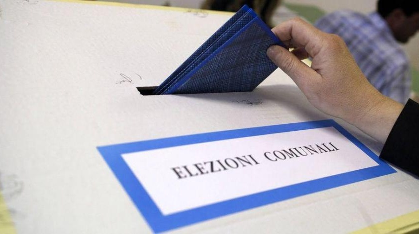 Ballottaggi, seggi aperti fino alle 23 – L’AFFLUENZA ALLE 12