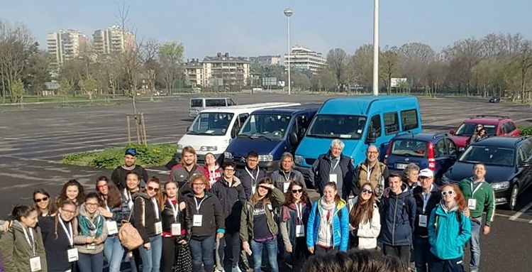 I ragazzi della Comunità pastorale di Magenta hanno animato l’incontro col Papa