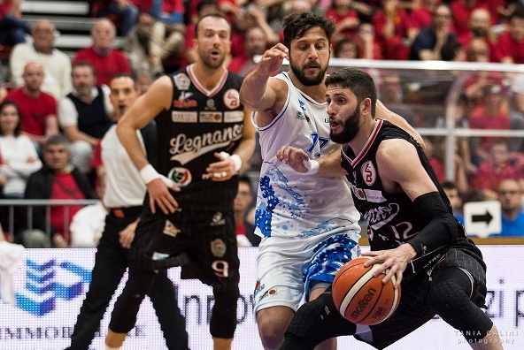 Legnano-Roseto 69-60