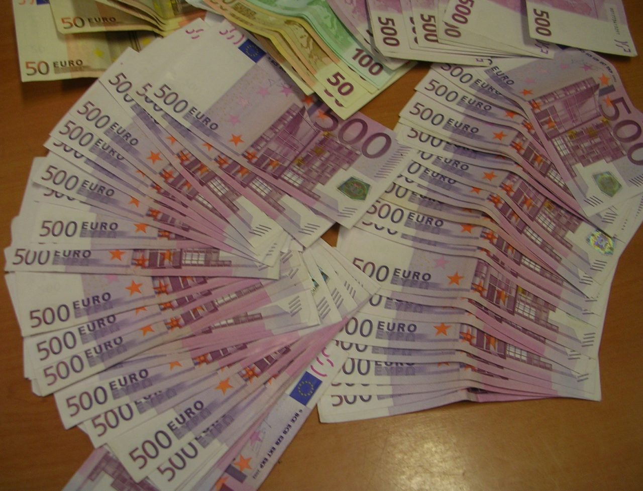 Legnano, “furbetti dell’Iva” frodano il fisco per un miliardo e 200 milioni: 12 indagati