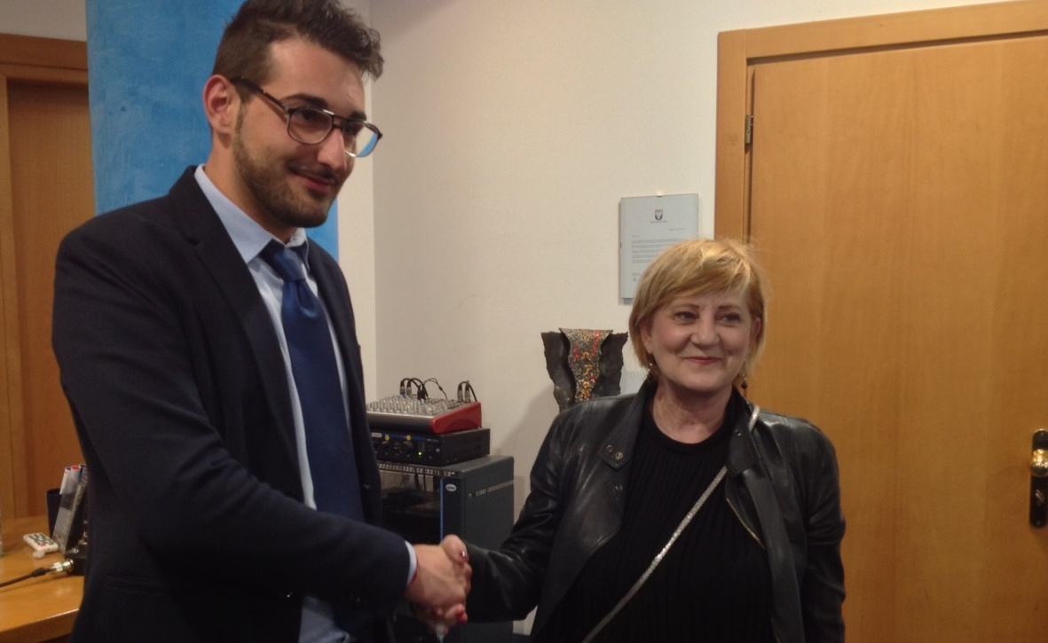 Legnano, i 5 Stelle presentano il primo assessore