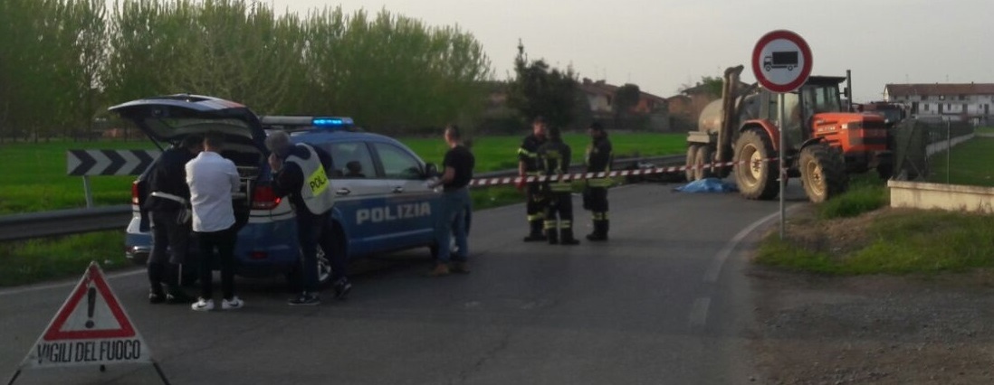 Motociclista senaghese muore finendo sotto un trattore