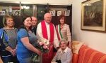 Parabiago, Nonna Giovanna festeggia i 100 anni con parenti e amici