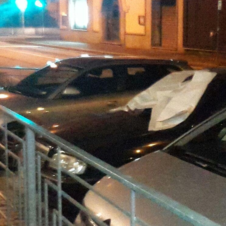 Parabiago: esce a gettare i farmaci scaduti, anziano muore in auto