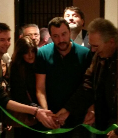 Salvini inaugura la nuova sede della Lega Nord