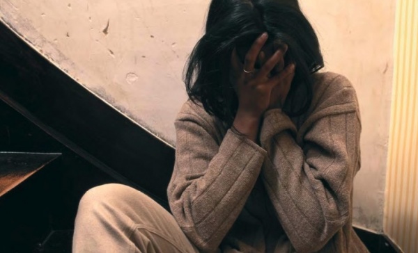 Sedriano, Picchia la sorella e la nipotina di 2 anni