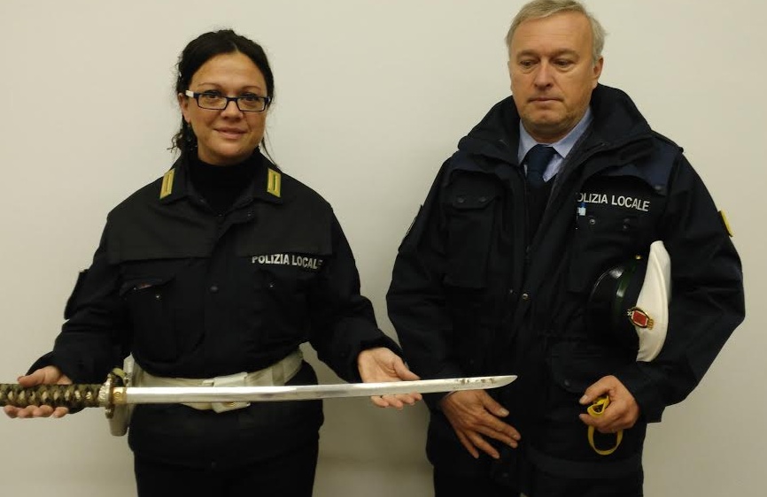 Spacciatori armati di “Katana” arrestati dalla Polizia Locale di Rho