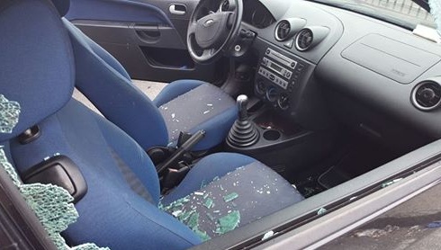 Strage di finestrini a Legnano, il sindaco: “Ora la giusta punizione per il colpevole”