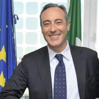 Vaccini obbligatori, multe più basse e nessuna sottrazione della patria potestà a chi dice no