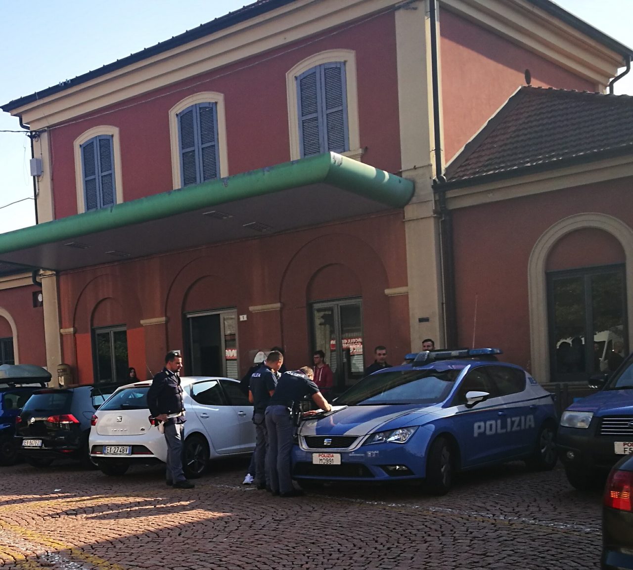 Controlli a tappeto alla stazione di Tradate