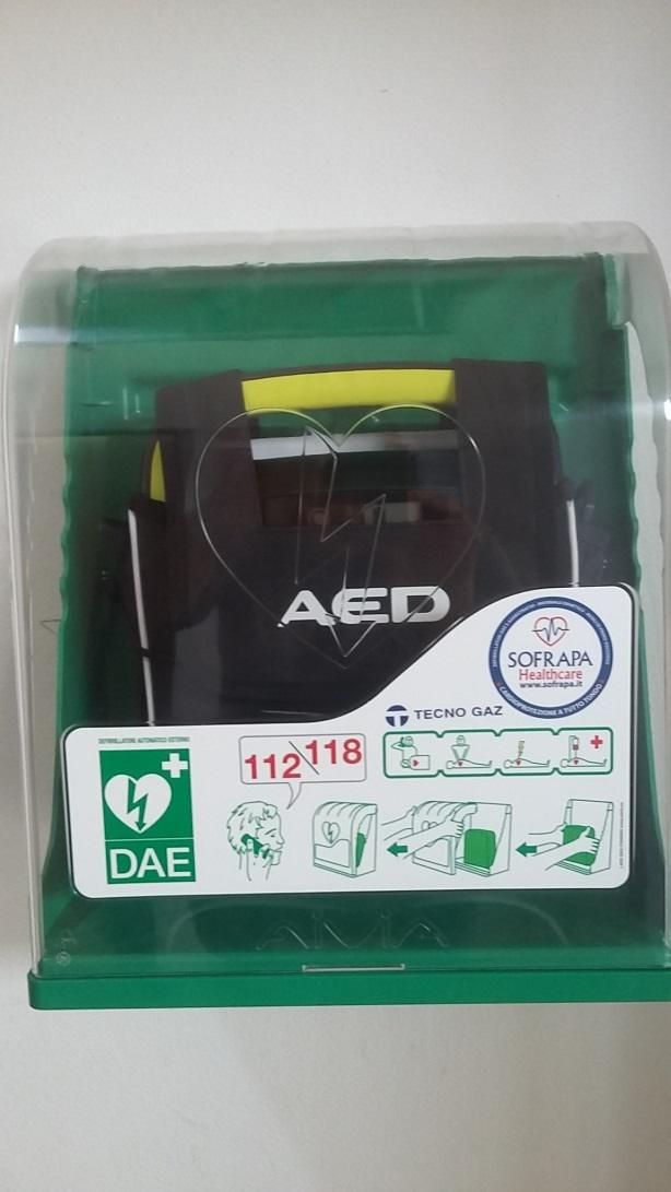 Infarto in campo a Sedriano, salvato col defibrillatore