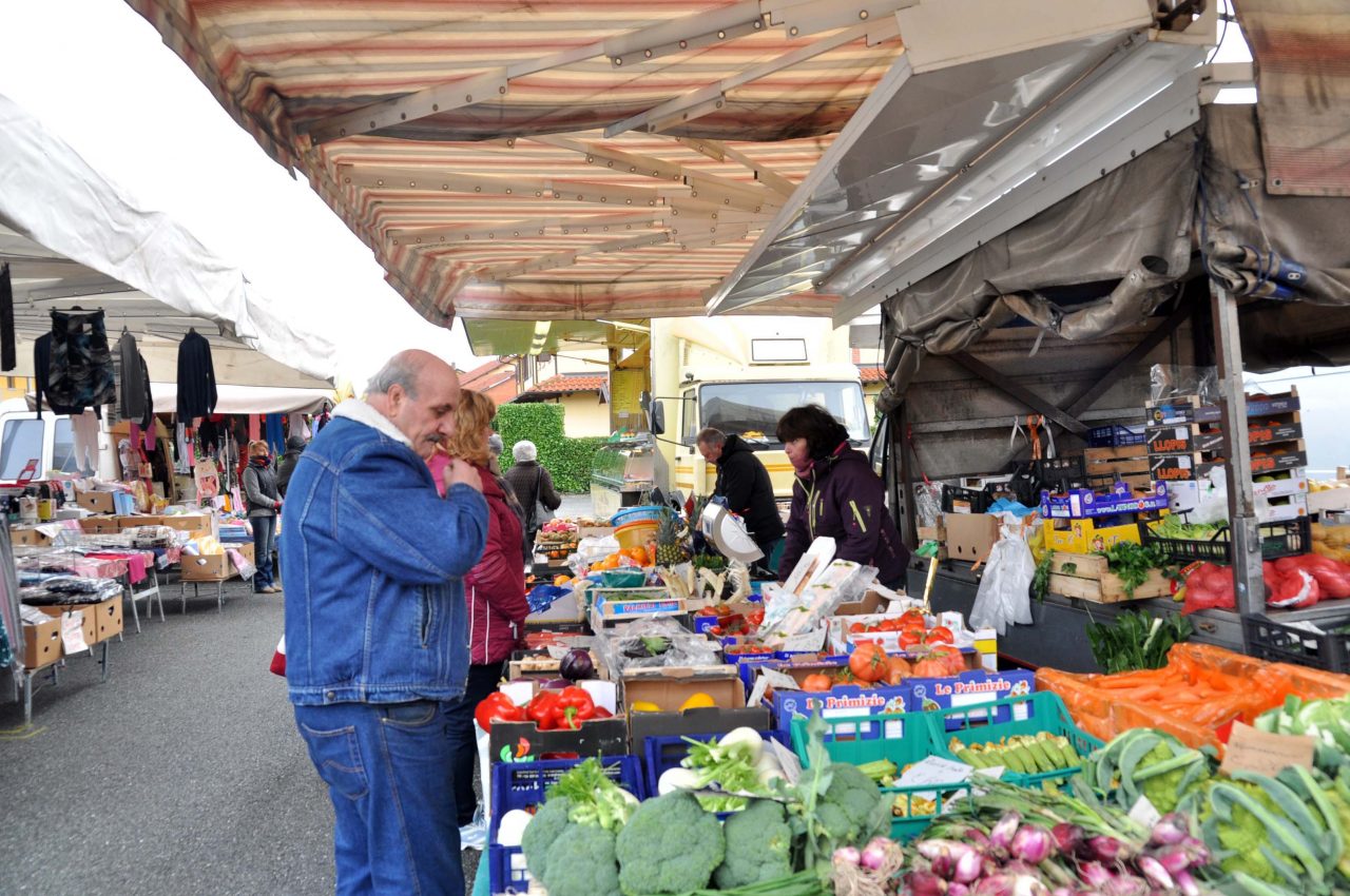 Mercato alle Ceppine, inizia l’esperimento