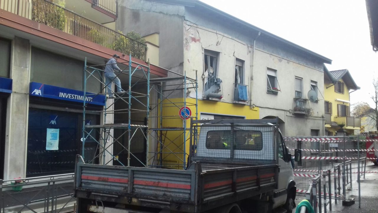 Esplosione Pogliano gravi le condizioni del ferito