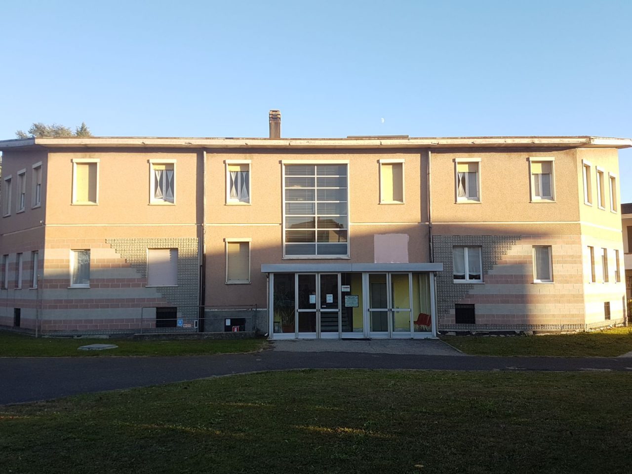 Caserma dei Vigili del Fuoco e Tenenza dei Carabinieri di Tradate domani in consiglio