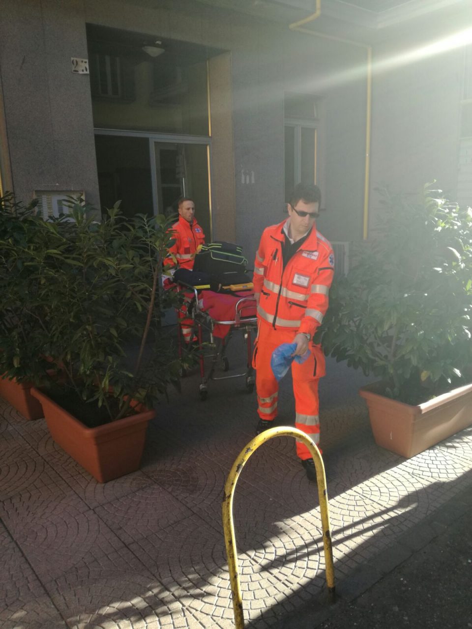 Ragazza trovata morta in casa AGGIORNAMENTI