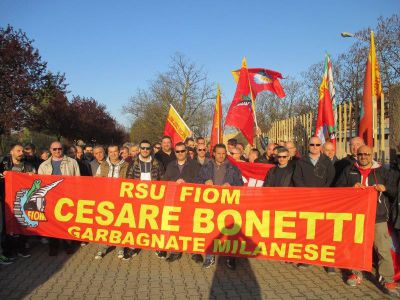 Sciopero sotto Regione Lombardia per i lavoratori dell’ex Bonetti