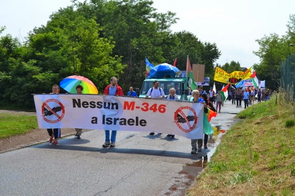 Aerei militari a Israele archiviata denuncia ad Aermacchi