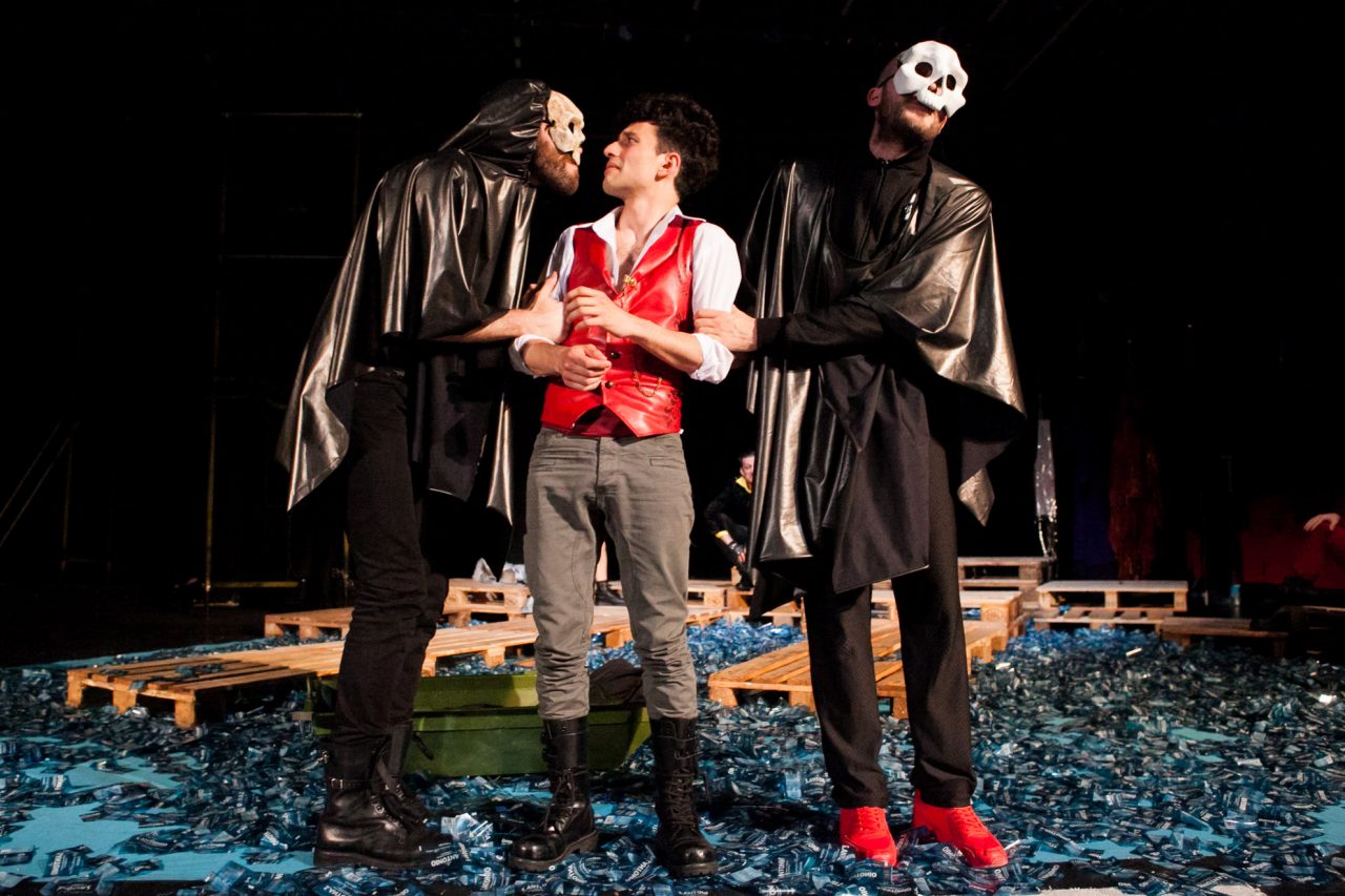 Doppio appuntamento Frank Sinatra e Shakespeare al teatro di Saronno