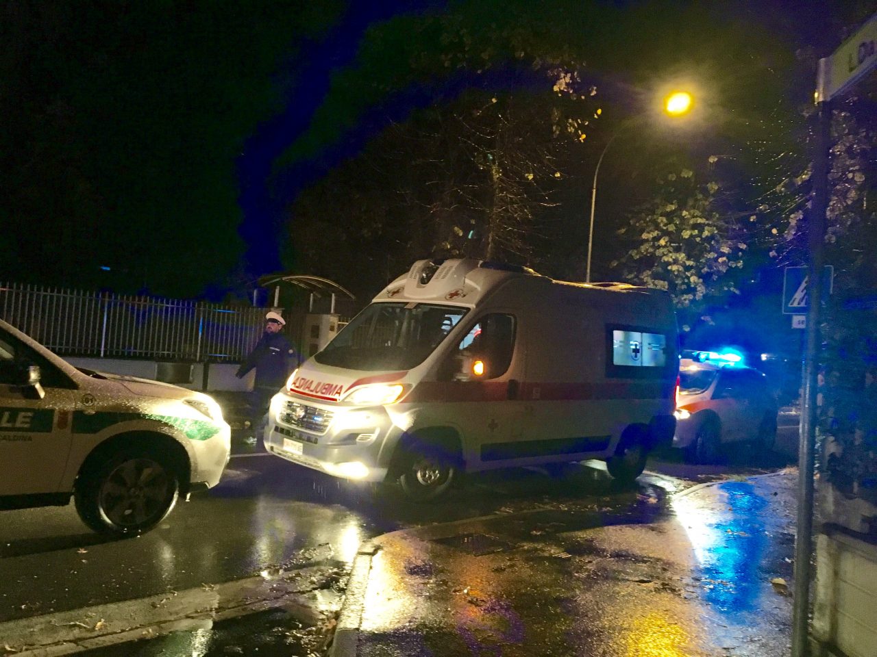 Investita sulle strisce, anziana finisce in ospedale