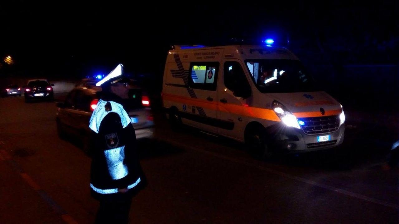 Anziano investito in bici, 82enne portato in ospedale