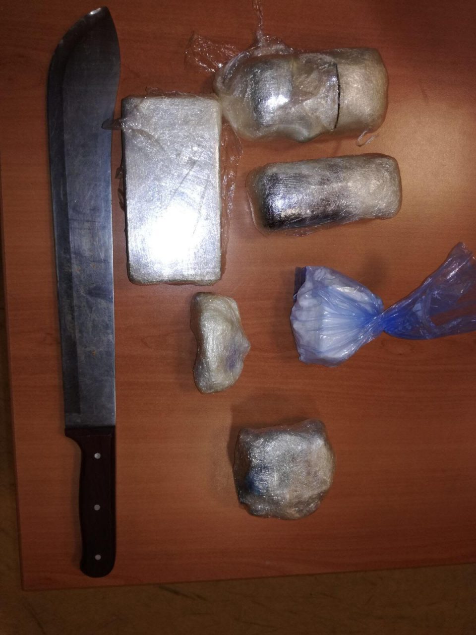 Droga e machete nei boschi dello spaccio di Uboldo