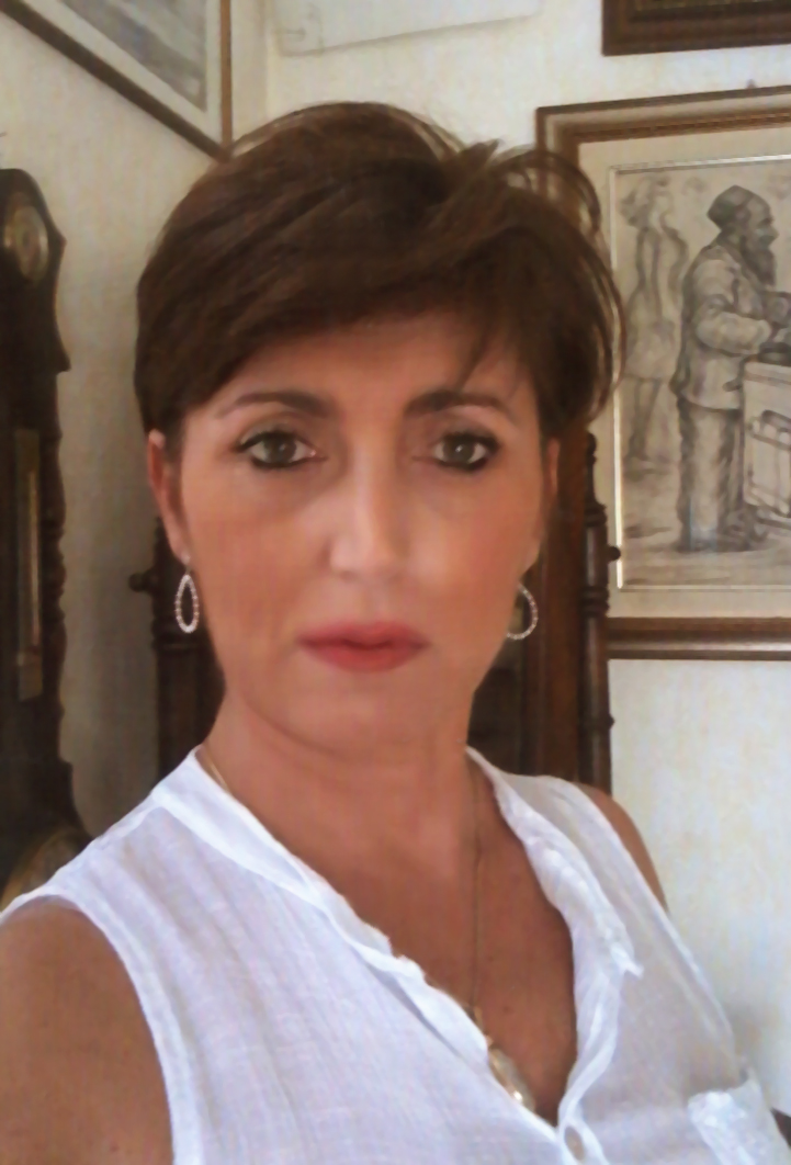 Uccisa dal tumore a 47 anni: “Era bella, buona, solare e con la voglia di vivere”