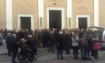 Folla per l'addio alla maestra Aldina Cozzi FOTO