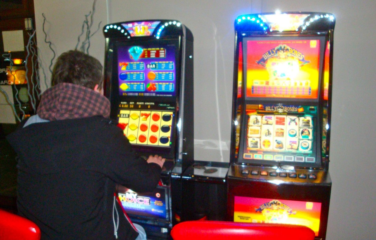 Milioni di euro buttati nelle slot