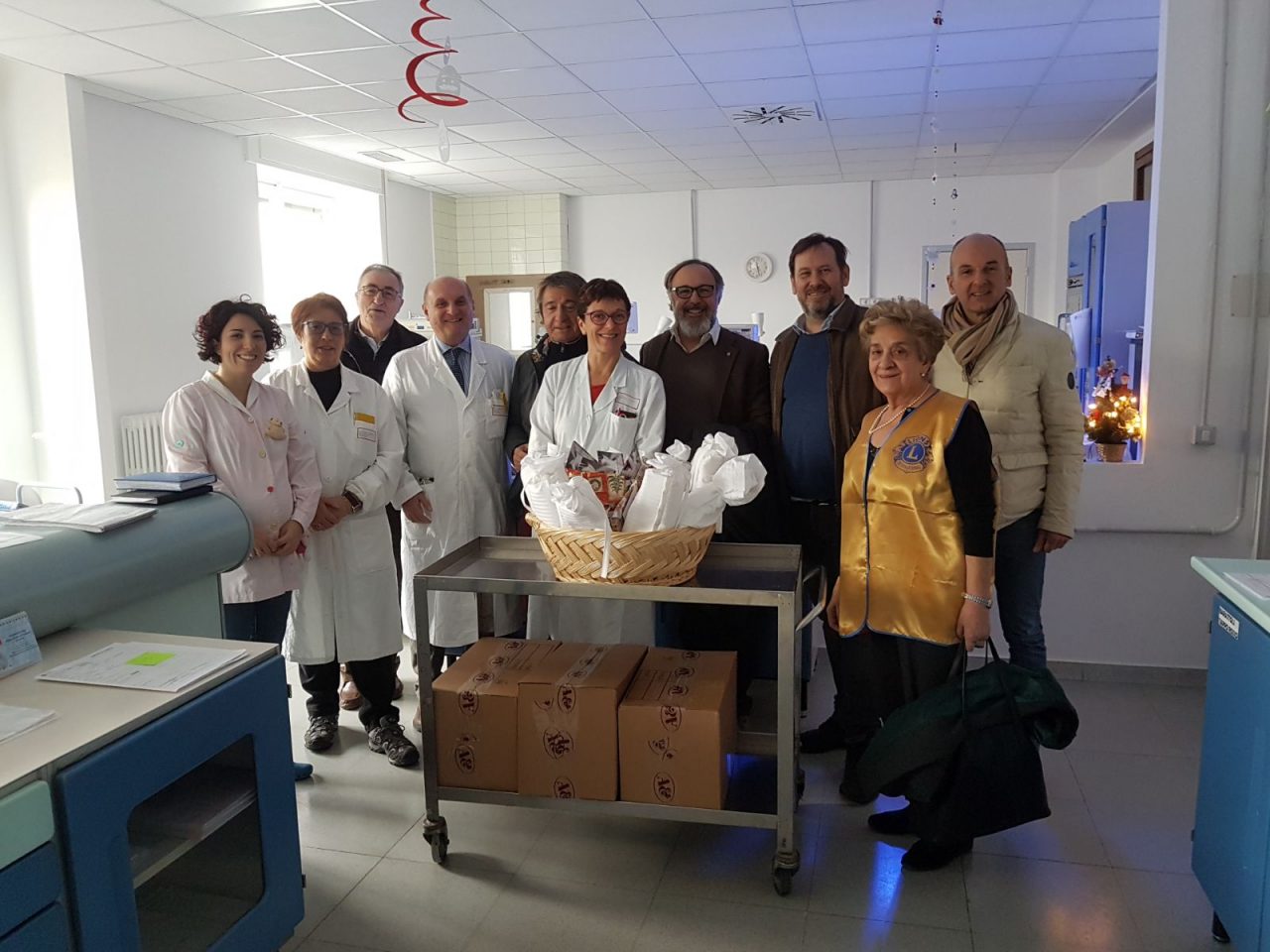 Donazione Lions all’ospedale di Tradate
