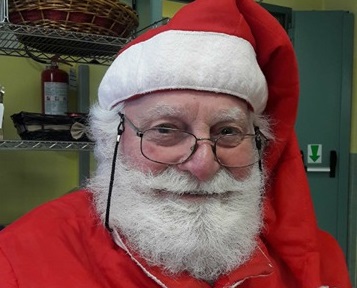 Ex imprenditore si trasforma in Babbo Natale