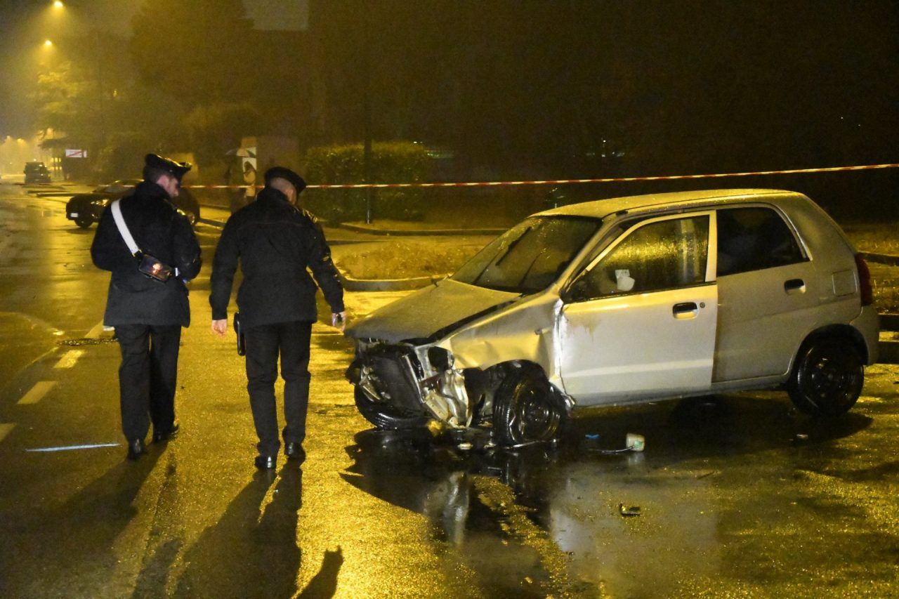 Incidente mortale a folle velocità FOTO