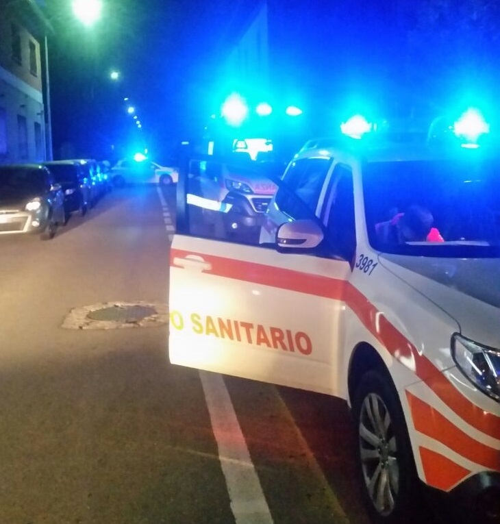 Donna morta in casa trovata dai pompieri