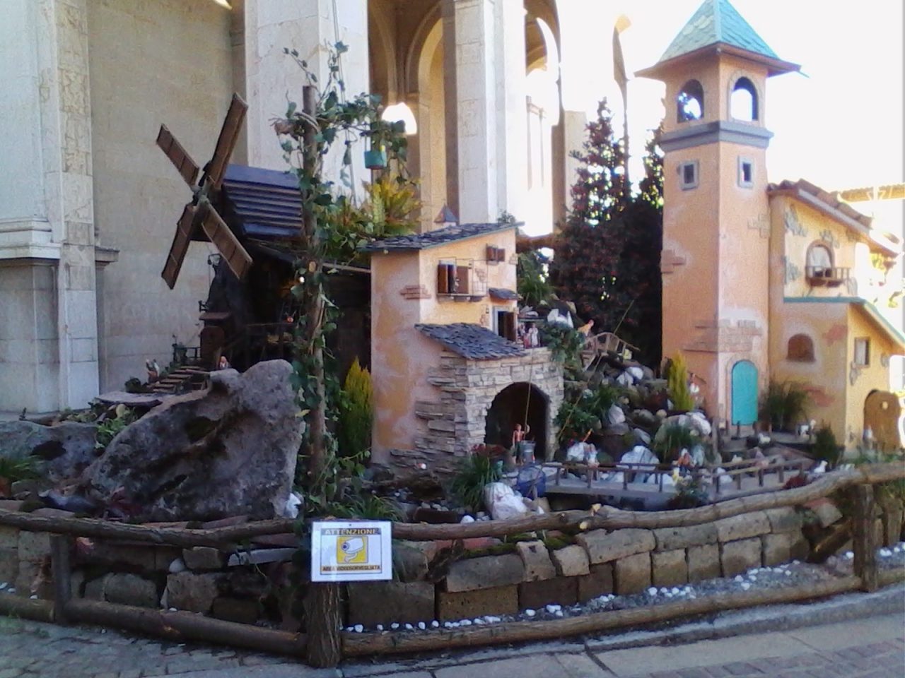 Inveruno inaugura il grande presepe in piazza San Martino