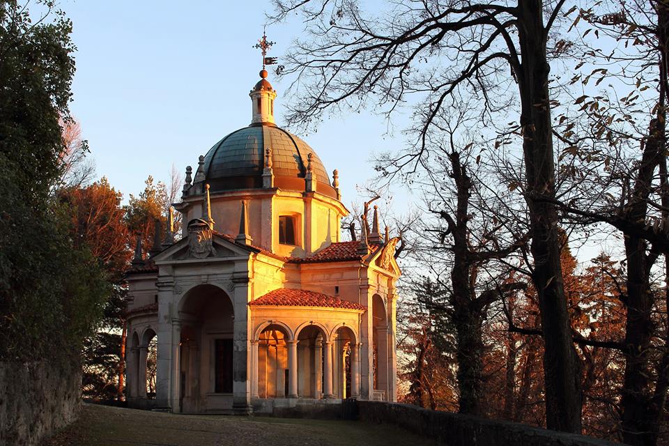 Notte di Natale al Sacro Monte con bus e funicolare gratis
