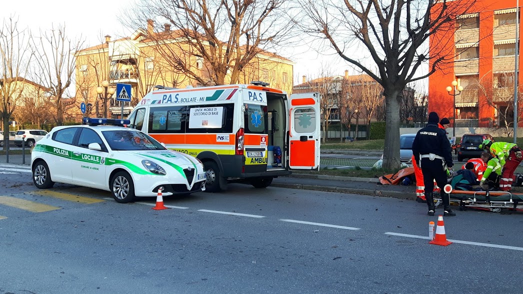 Paura ad Arese: investito un centauro 25enne VIDEO