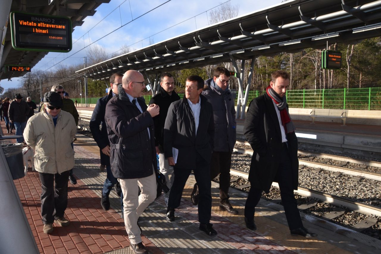 Giorgio Gori nella stazione dello spaccio – IL VIDEO