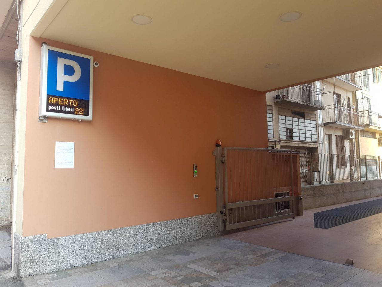 Posti auto apre a Tradate il parcheggio in corso Bernacchi