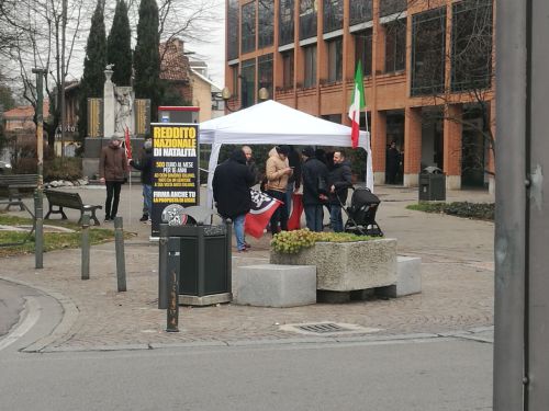 Casapound in piazza, furia dell’Anpi