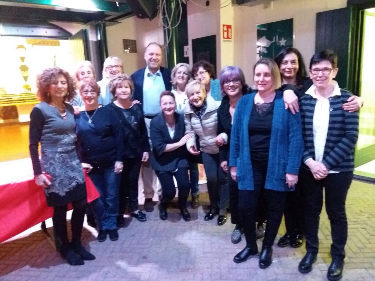 Festa a sorpresa per il vicequestore Anelli