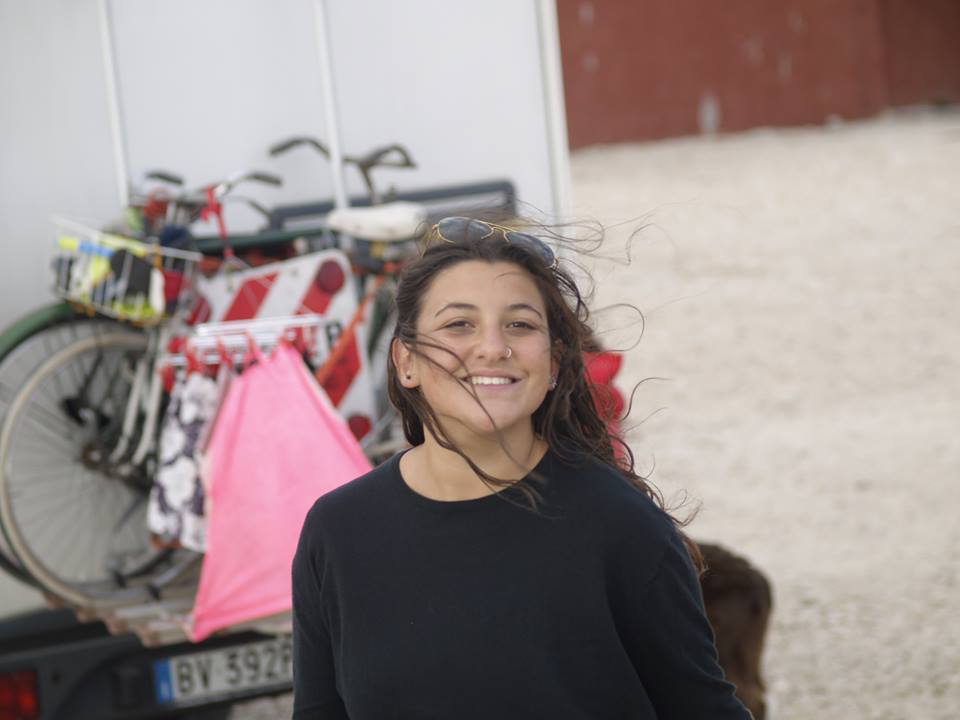 Addio Greta, 18 anni morta tra le lamiere
