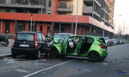 Terribile schianto a Milano: la scena dell'incidente VIDEO