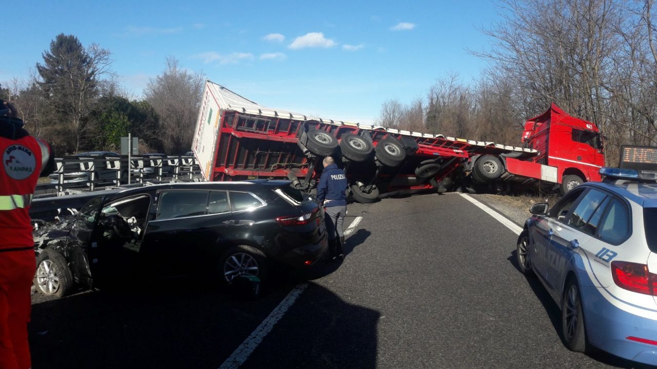 Tre incidenti in Valassina TRAFFICO PARALIZZATO