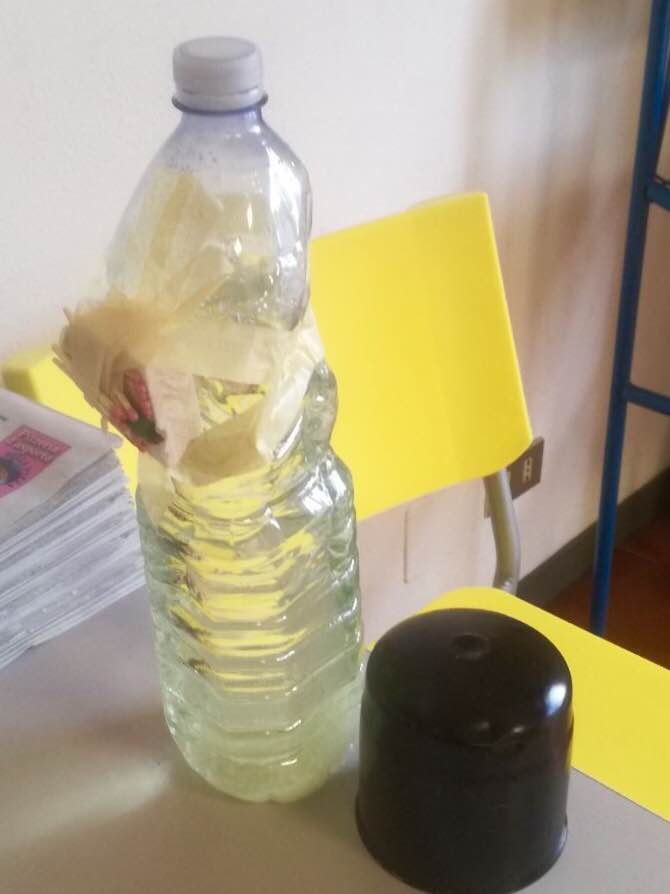 Ordigno al circolo Pd a Milano