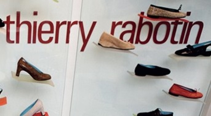 Scarpe rubate da Rabotin, appello ai clienti
