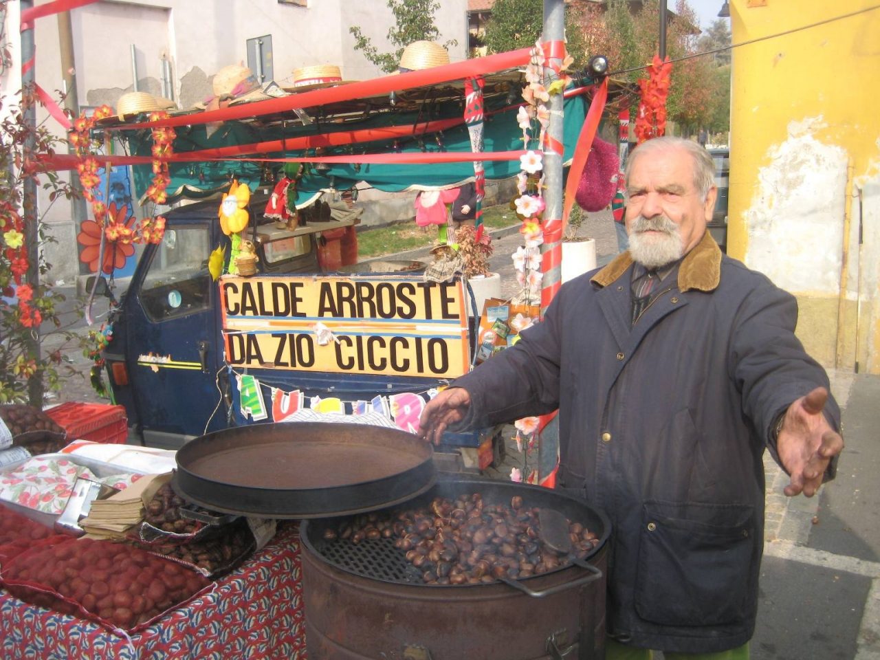 Vendeva le castagne, il paese perde Zio Ciccio
